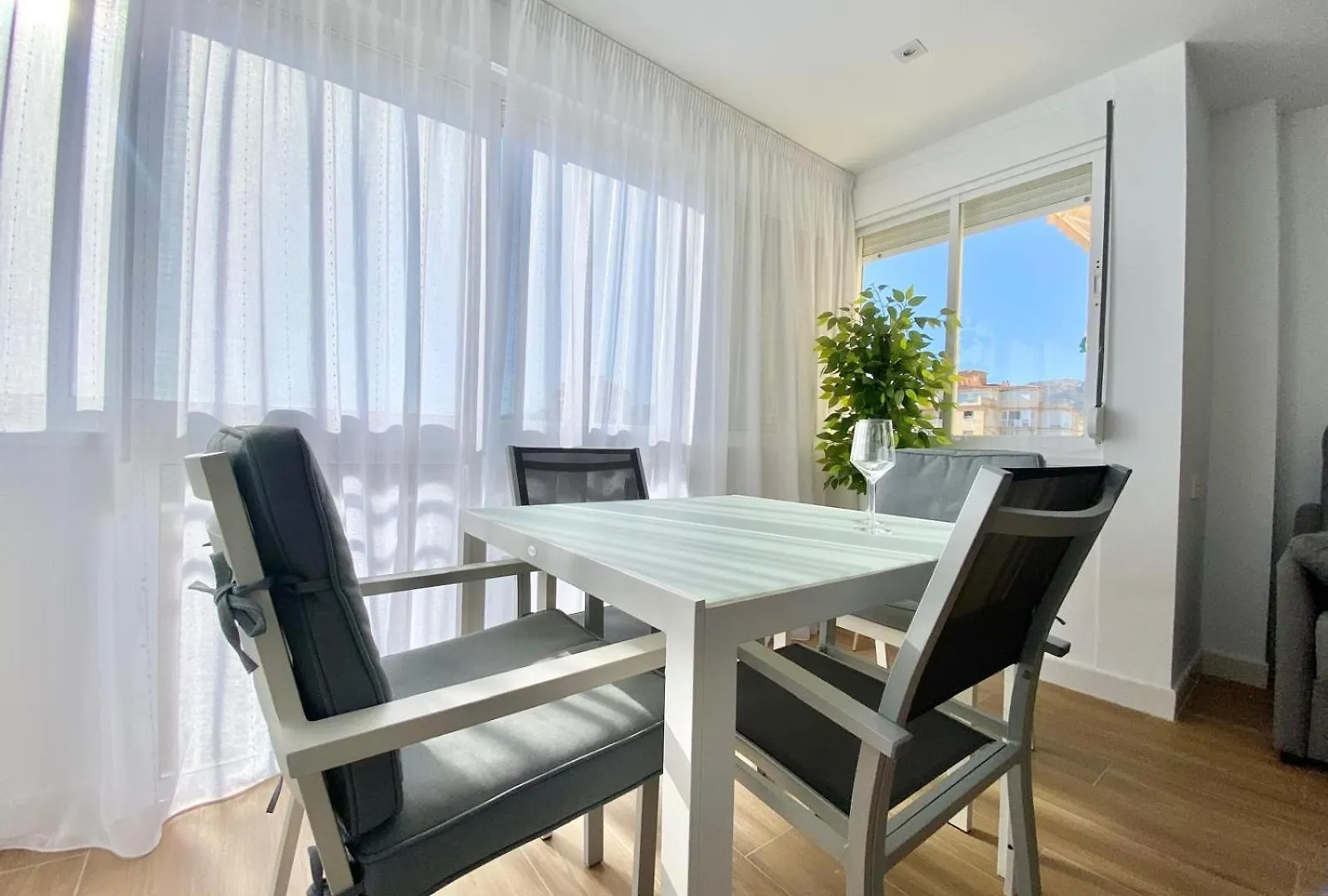 Abril Torrox Playa Apartment Spain