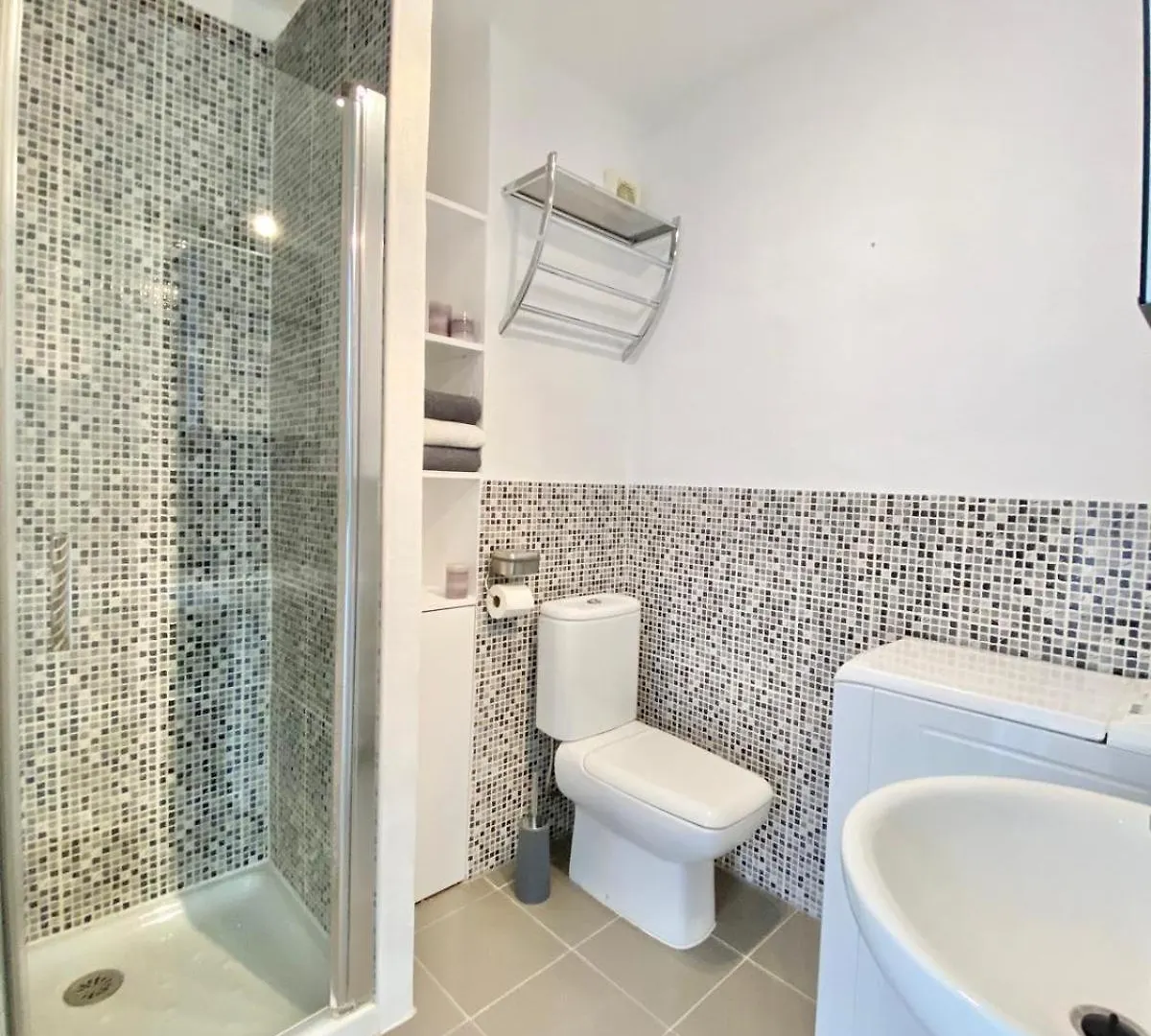 Abril Torrox Playa Apartment 0*,